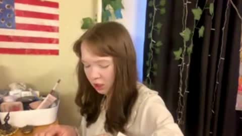 Leslie online show from June 2026 12:33:01 PM