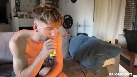 OreoBoys online show from October 2025 04:50:01 PM