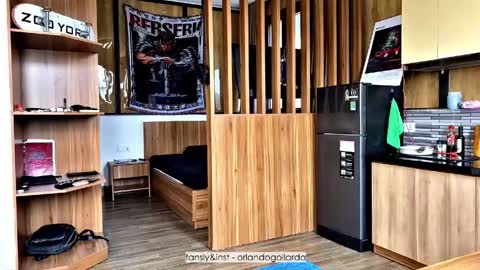 Fansly and Instagram -  online show from April 2026 05:14:02 AM