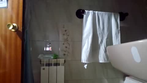 orlandovilla48 online show from October 2025 03:40:02 PM