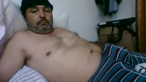 oscarjhe3512 online show from March 2026 01:05:01 AM