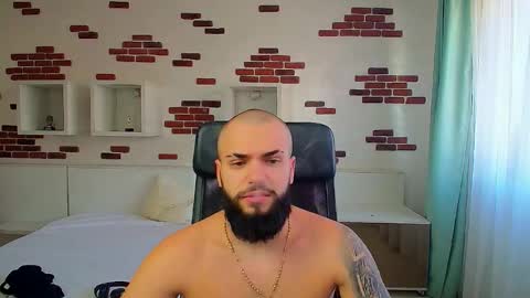 OscarWills online show from May 2026 05:15:02 AM