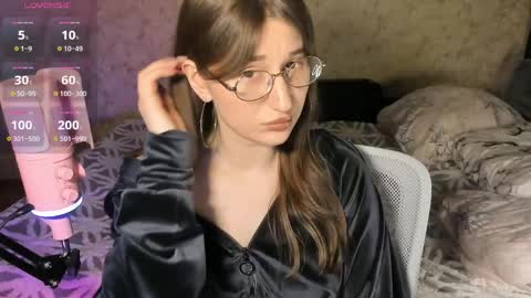 Leliana online show from May 2026 12:55:02 PM
