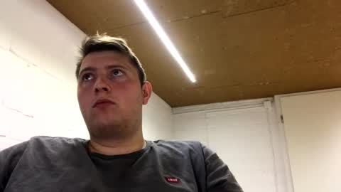 outflayd online show from April 2026 03:11:01 PM