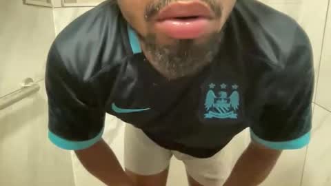 outofhisleague_ online show from September 2025 04:38:01 AM