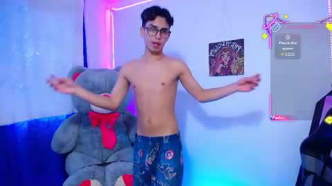 Owen  Independent model  online show from June 2026 07:47:02 PM
