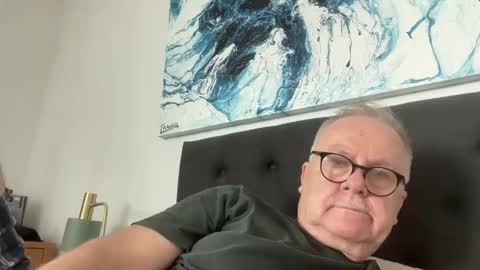 Snapshot of ozhairybearxxxx chatting on February 2026 12:50:02 AM ozhairybearxxxx online show from February 2026 12:50:02 AM