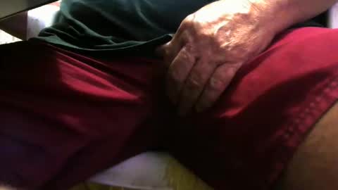 Snapshot of ozzienuts21153 chatting on March 2026 08:54:02 AM ozzienuts21153 online show from March 2026 08:54:02 AM