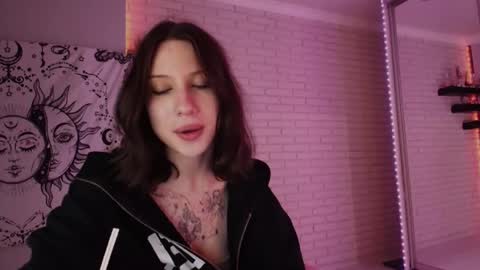 Alice online show from December 2024 05:53:02 PM