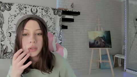 Alice online show from March 2025 01:40:01 PM