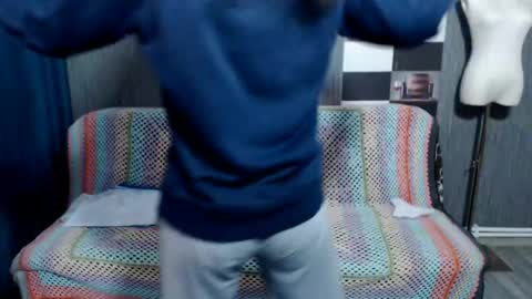 Ella online show from April 2026 06:19:01 AM