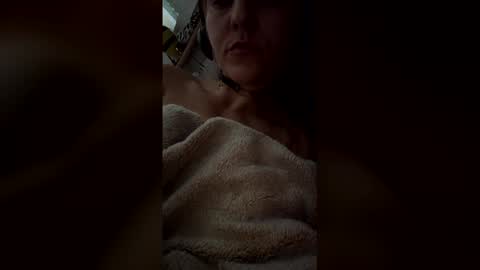 paaola1823 online show from April 2026 09:40:01 AM