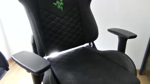 paauljdhd122 online show from March 2026 12:42:02 PM