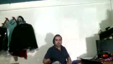 pablo_lopez_ online show from September 2025 12:23:02 AM