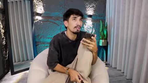 pablo online show from April 2026 09:43:01 PM