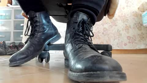 Snapshot of pablomenesssl chatting on December 2025 08:23:01 AM Pablo Meness online show from December 2025 08:23:01 AM