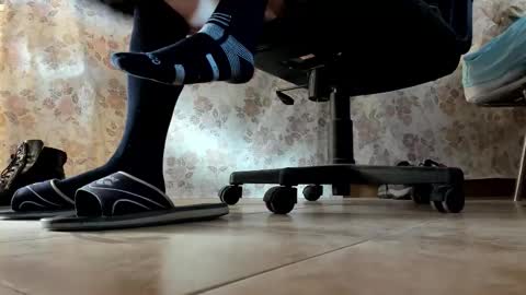 Snapshot of pablomenesssl chatting on December 2025 08:09:02 AM Pablo Meness online show from December 2025 08:09:02 AM