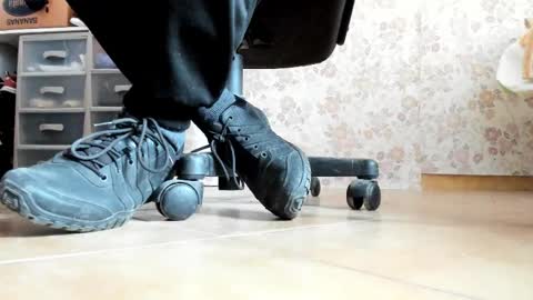 Snapshot of pablomenesssl chatting on January 2026 10:20:01 AM Pablo Meness online show from January 2026 10:20:01 AM