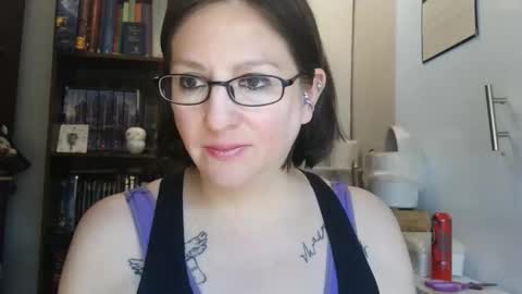 pajamasmilf online show from April 2026 08:40:01 PM