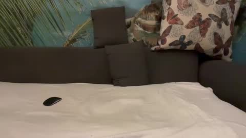 Porn online show from December 2025 12:38:02 AM