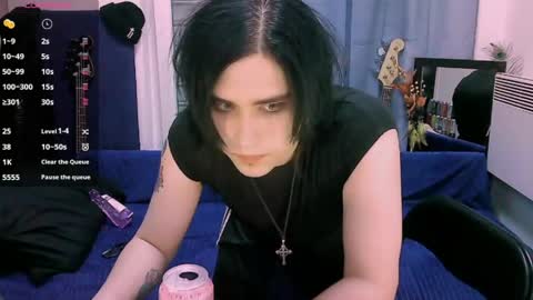 In bio online show from May 2026 08:32:01 PM