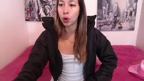 Paola online show from February 2026 11:11:01 AM