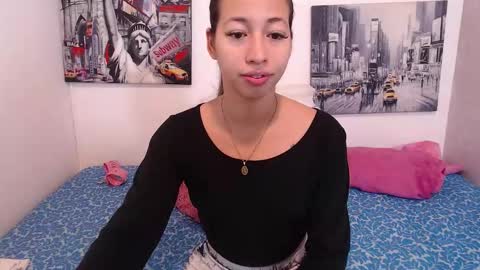 Paola online show from March 2026 11:14:01 AM