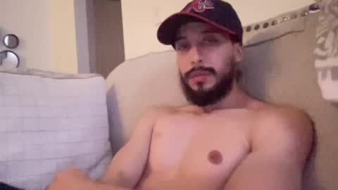 papicubano_guapo23cm online show from February 2026 07:12:02 AM