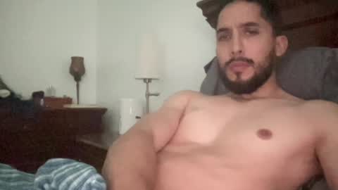 papicubano_guapo23cm online show from April 2026 07:07:02 PM