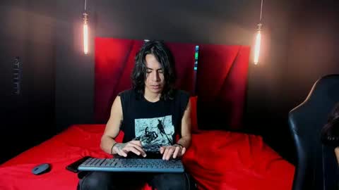 paranoidtemptaion_ online show from February 2025 12:11:01 PM