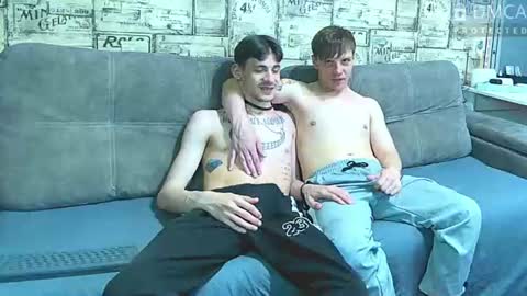 Snapshot of passionate_bonds chatting on June 2026 02:16:01 AM Max tall dark-haired guy with tattoos and Phil blond-haired online show from June 2026 02:16:01 AM