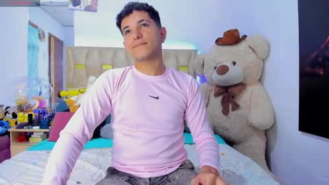 Patrick online show from April 2026 12:30:02 AM