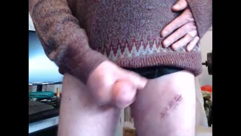 paulie120464 online show from December 2024 02:49:02 PM