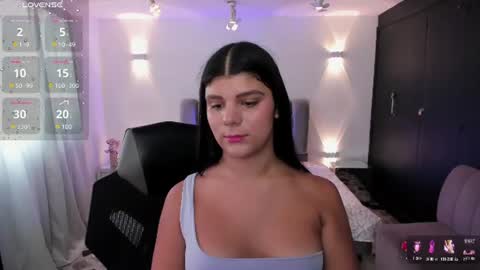 Paulina Belle online show from June 2026 03:20:02 PM