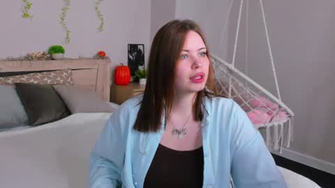 Erica online show from June 2026 09:22:02 AM