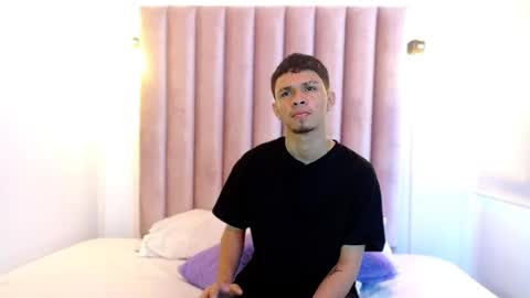 paulo_ribeiro33 online show from April 2026 06:28:01 PM