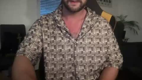 Snapshot of paulsimpsn chatting on June 2026 05:30:02 PM love bush online show from June 2026 05:30:02 PM