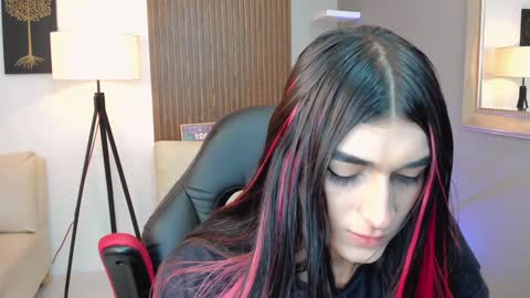 Pauly online show from December 2024 07:11:02 PM