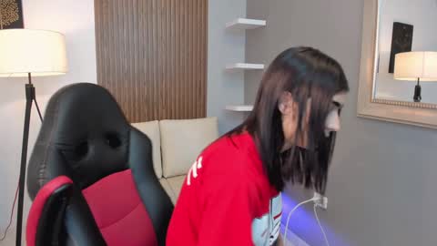 Pauly online show from December 2024 06:17:02 PM