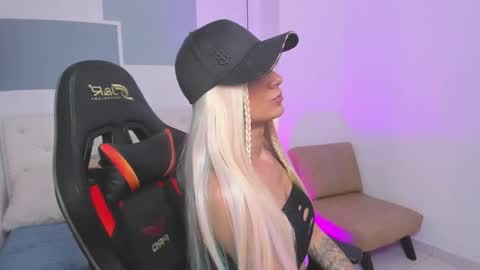 Pauly online show from February 2025 07:15:02 PM