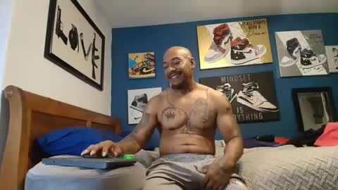 Phenomenal online show from November 2025 02:33:01 AM