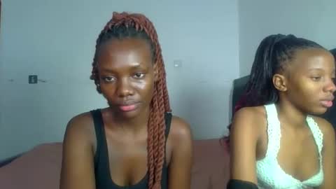 peach_ebonny online show from June 2026 06:25:01 AM