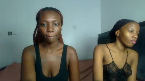 peach_ebonny online show from June 2026 05:56:02 PM
