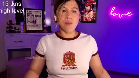 Snapshot of peach_paradisee chatting on July 2026 09:50:02 PM S online show from July 2026 09:50:02 PM