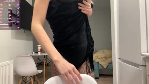 Peachy online show from April 2026 04:45:02 PM