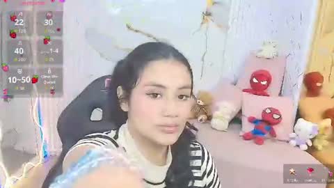 Snapshot of peachy_tay chatting on July 2026 11:34:01 AM peachy_tay online show from July 2026 11:34:01 AM
