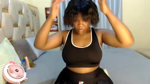 Snapshot of peachygirl255 chatting on July 2026 05:56:02 AM Peachy online show from July 2026 05:56:02 AM