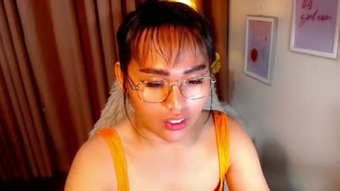 Angel Creamdensada online show from April 2026 10:34:01 PM