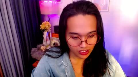 Snapshot of peakaboo_xx chatting on July 2026 09:46:02 PM Angel Creamdensada online show from July 2026 09:46:02 PM