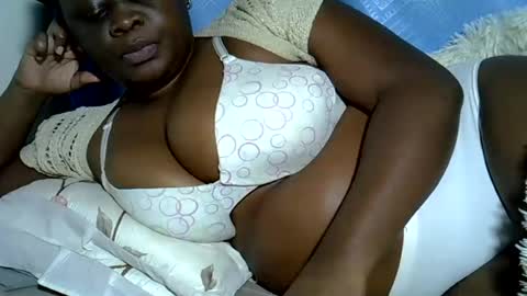 Snapshot of pearl_33 chatting on June 2026 07:58:02 AM Keci online show from June 2026 07:58:02 AM
